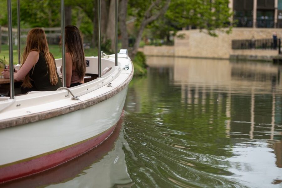 Oxford: Guided Sightseeing River Cruise - Key points at a glance