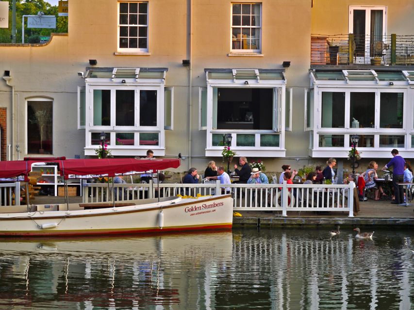 Oxford: Guided Sightseeing River Cruise - Watching Oxford’s rowing life from the water