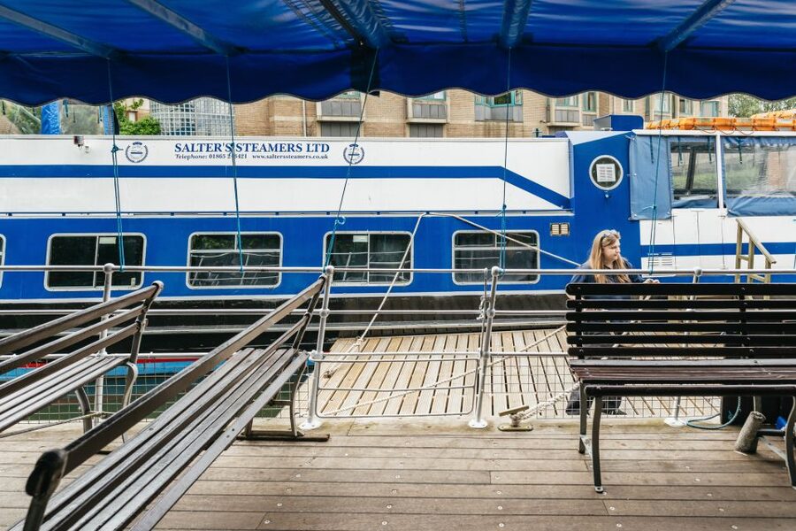 Oxford: River Thames Sightseeing Cruise - Oxford’s rowing world and Iffley Lock