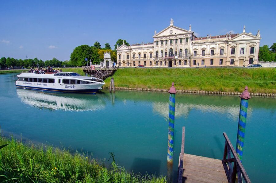 Padua to Venice Boat Cruise of the Brenta Riviera - Lunch in Oriago, with one extra cost