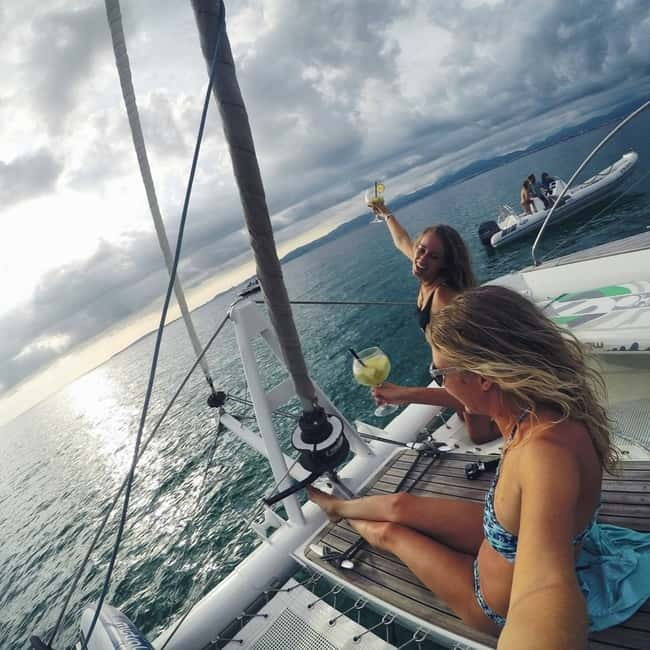 Palma de Mallorca: Deluxe Catamaran Sailing Tour with Meal - Key points to know before booking