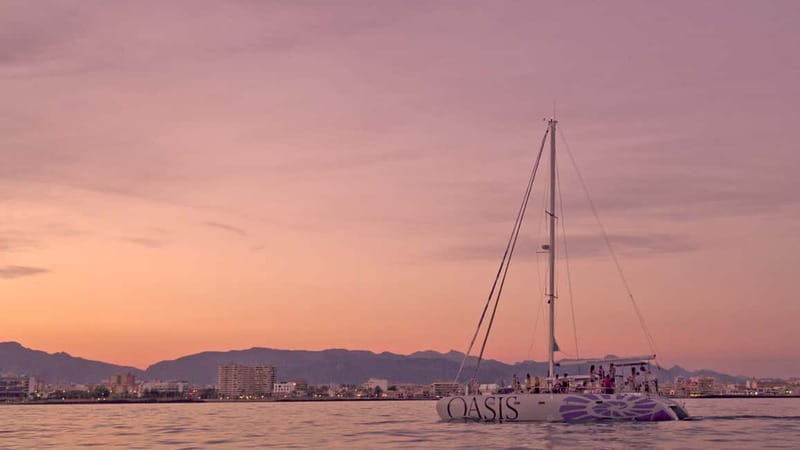Palma de Mallorca: Deluxe Catamaran Sailing Tour with Meal - Sunset sailing trades the BBQ for tapas