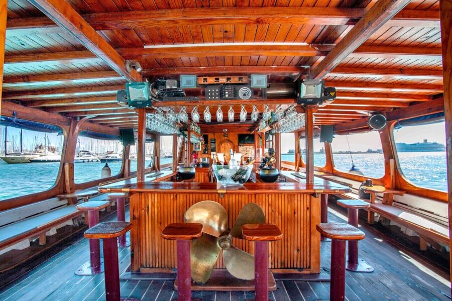 Palma de Mallorca: Palma Bay Boat Tour with Snorkeling - Space, shade, and comfort aboard