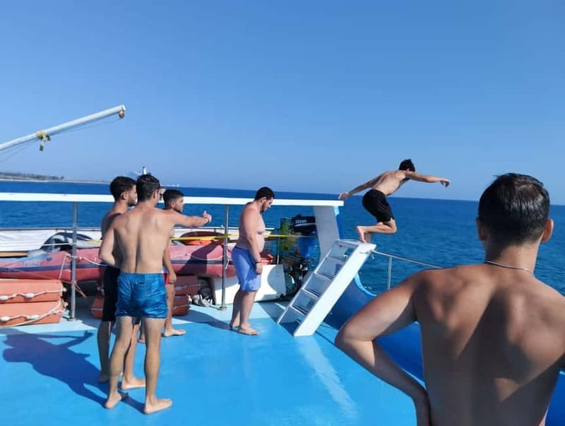 Paphos: Glass Bottom Boat Trip with Swimming or Snorkeling - Sunset sailing from Paphos