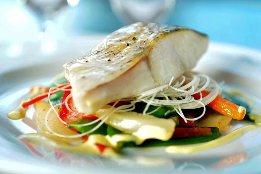 Paris: 3-Course Lunch Cruise on the River Seine - How the meal compares with the sightseeing