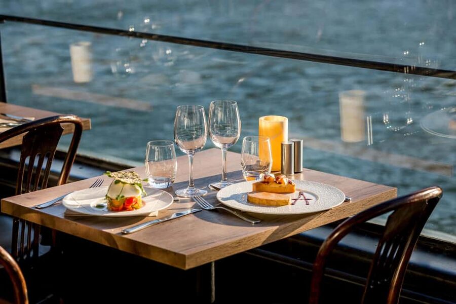 Paris: 3-Course Lunch Cruise on the River Seine - Finding Port Solferino near the Musée d’Orsay