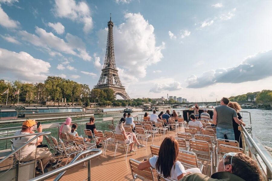 Paris: Catacombs Entry & Seine River Cruise with Audio Guide - What this Paris combination actually includes