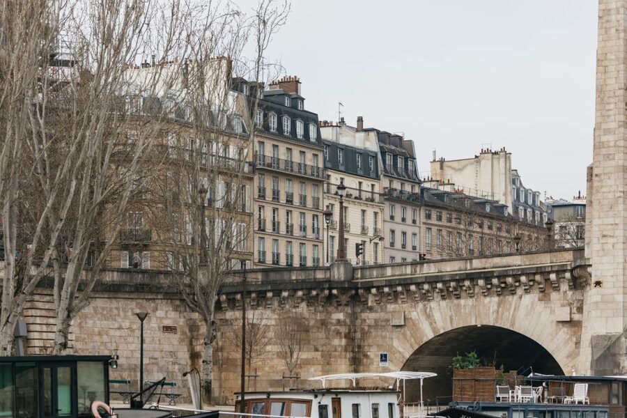 Paris: Cruise on the Saint-Martin Canal and Seine River - Canal Saint-Martin at its most pleasant