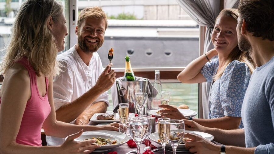 Paris: Early Evening Dinner Cruise on the River Seine - A French dinner with a few choices
