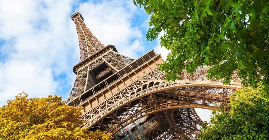 Paris: Eiffel Tower Access and Seine River Cruise - Is the summit option worth choosing?