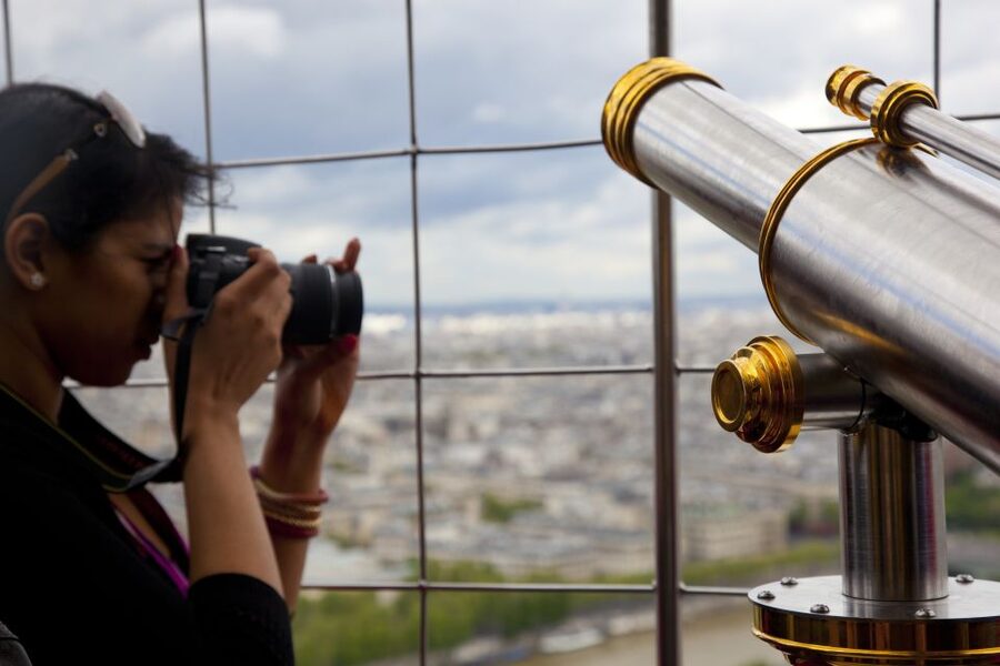 Paris: Eiffel Tower Tour & Seine River Cruise Tour - Should you book this Eiffel Tower and Seine cruise tour?