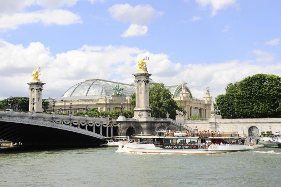 Paris: Eiffel Tower Tour & Seine River Cruise Tour - Deciding if the 905-foot summit is worth it