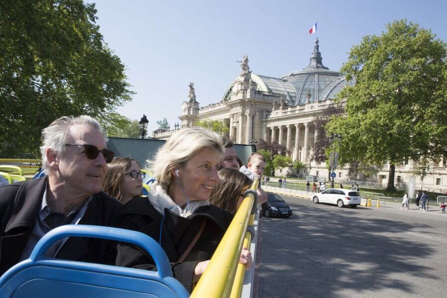Paris: Hop-on Hop-off Bus Tour & Seine Cruise Bundle Tour - Seeing Paris from the Seine at Port de Suffren