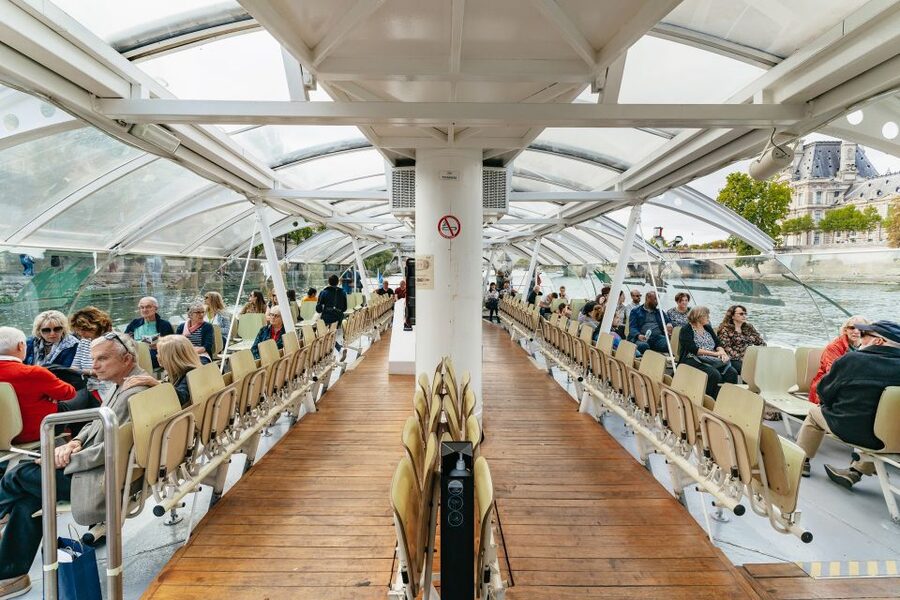 Paris: Hop-On Hop-Off Seine Cruise Pass with 9 Stops - Jardin des Plantes and Cité de la Mode