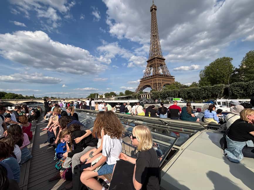 Paris: Illuminations River Cruise with Audio Commentary - When this cruise works best