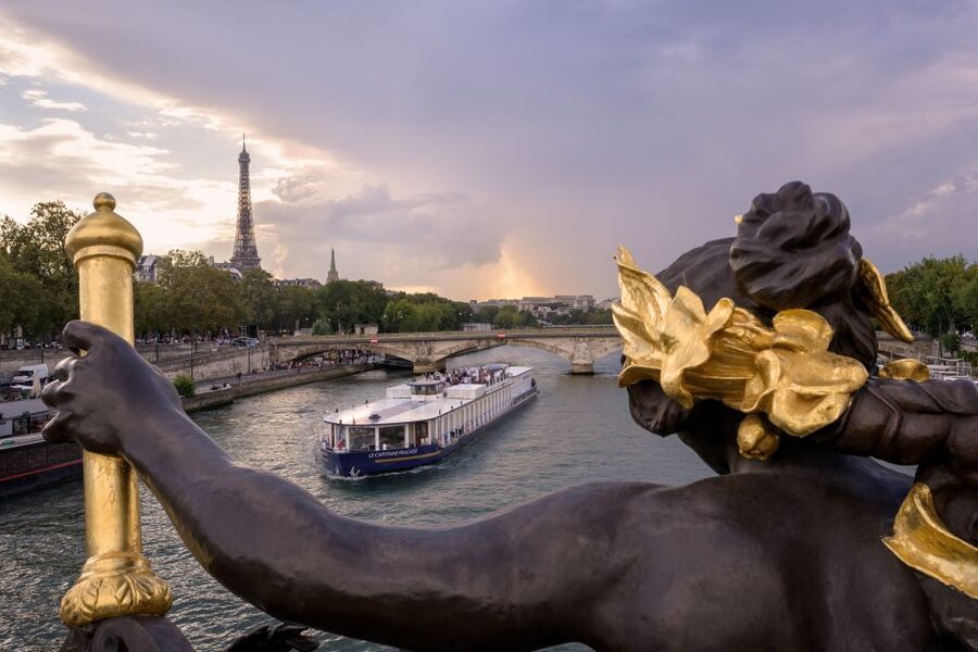 Paris: Romantic Cruise with 3-course Dinner on Seine River - Dinner, French Food, and Extra Charges