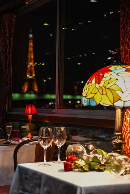 Paris: Seine River Cruise with 3-Course Dinner & Live Music - FAQ