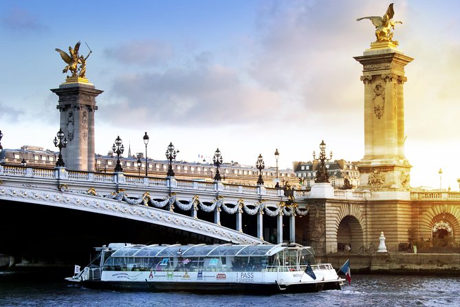Paris Seine River Hop-On Hop-Off Sightseeing Cruise by Batobus - Who should choose Batobus