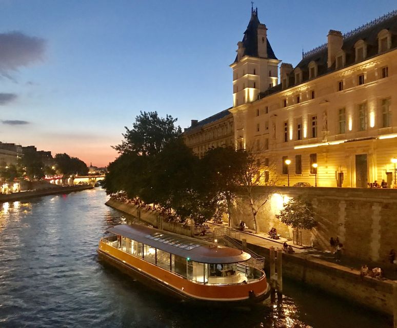 Paris: Seine River Panoramic Cruise - Turning around near the Jardin des Plantes