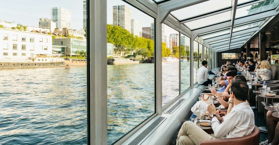 Paris: Seine River Panoramic Views Dinner Cruise - Pont Alexandre III and Musée d’Orsay