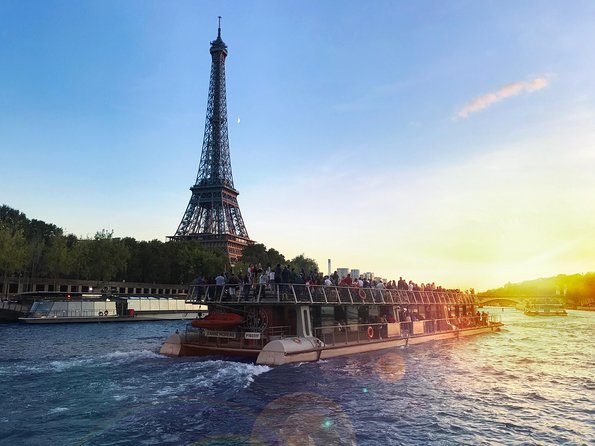 Paris Seine River Sightseeing Cruise with Commentary by Bateaux Parisiens - Should you book the Bateaux Parisiens Seine cruise?