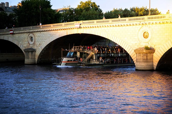 Paris Seine River Sightseeing Cruise with Commentary by Bateaux Parisiens - FAQ