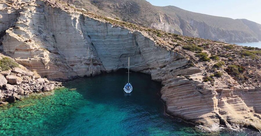 Paros Antiparos: Full-Day Boat Tour with Lunch & Drinks - Boarding at Pounda or Antiparos
