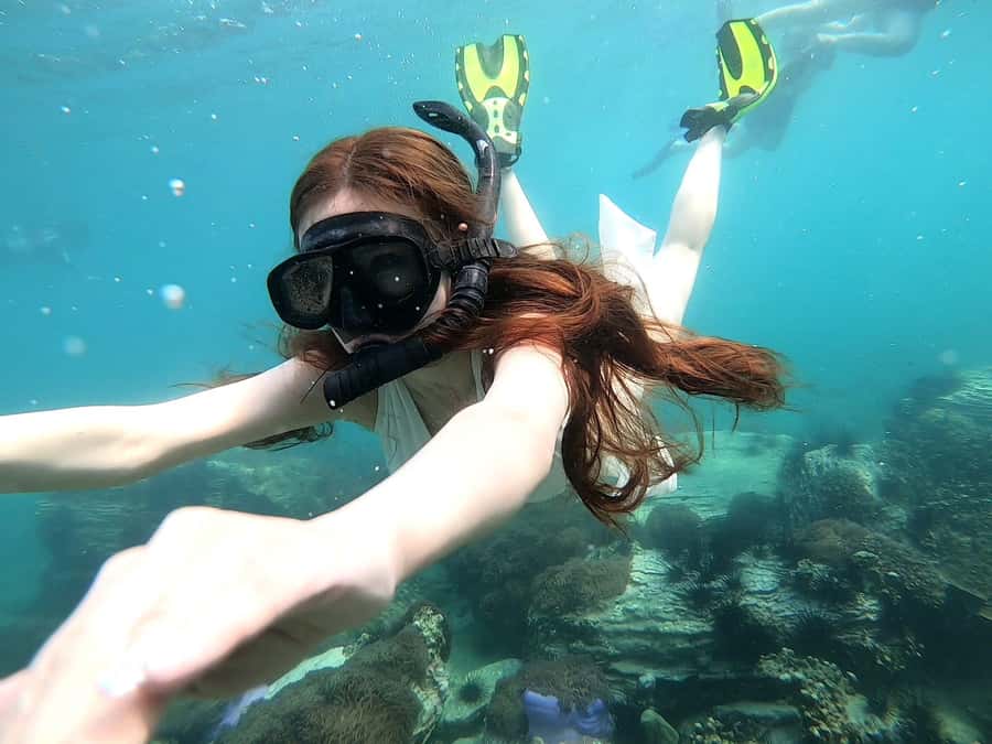 Pattaya: Exclusive 3-Island Catamaran Tour with Buffet Lunch - Practical packing advice