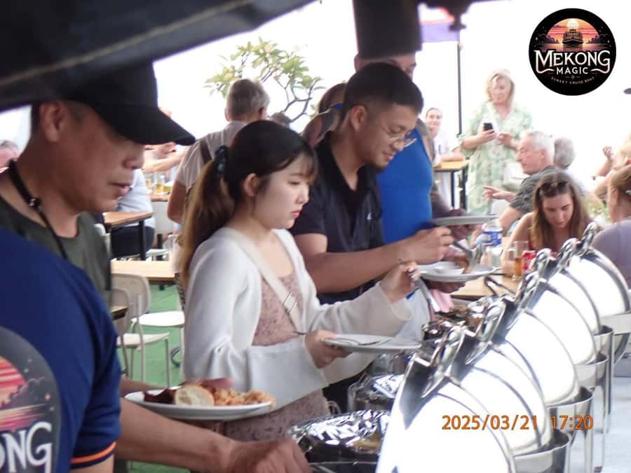Phnom Penh: Sunset Cruise with Unlimited Beers & BBQ Buffet - The 4:15 p.m. Tuk-Tuk Pickup