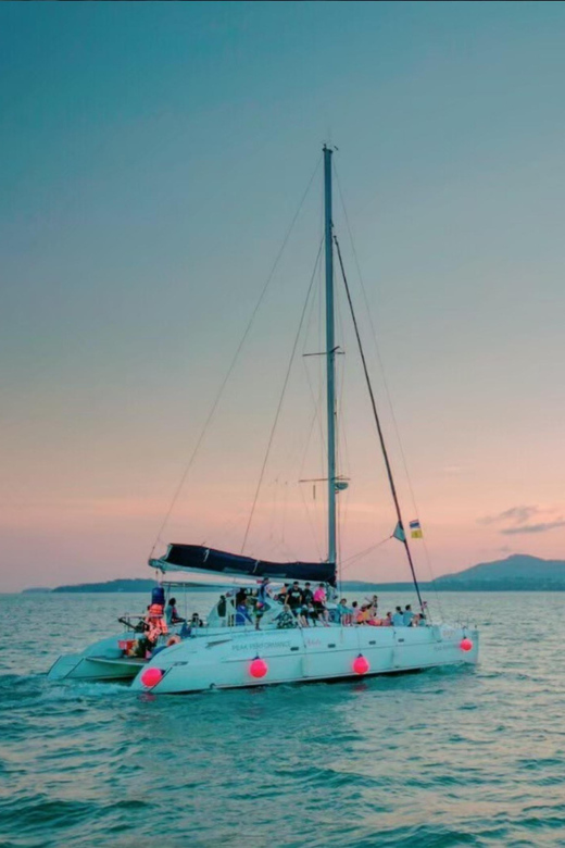 Phuket: Coral Island Catamaran Cruise with Sunset Dinner - Who should book this Coral Island trip?
