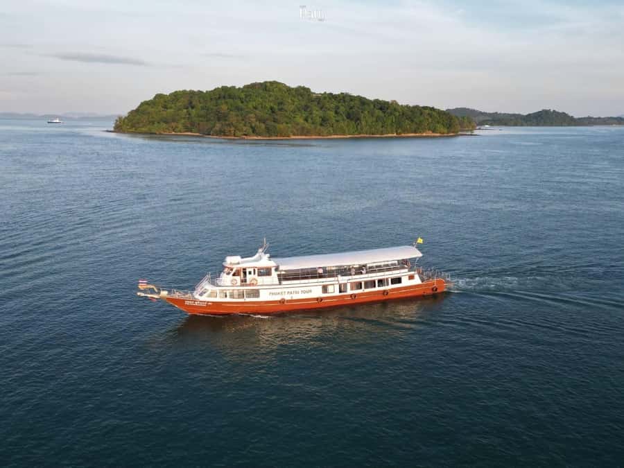 Phuket: James Bond Island and Canoeing Day Tour by Boat - Lunch, Fruit, and Drinks on the Water