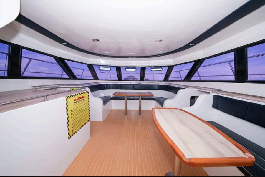 Phuket/Khao Lak: Similan Islands Luxury Catamaran Experience - Lunch and the first snorkeling session