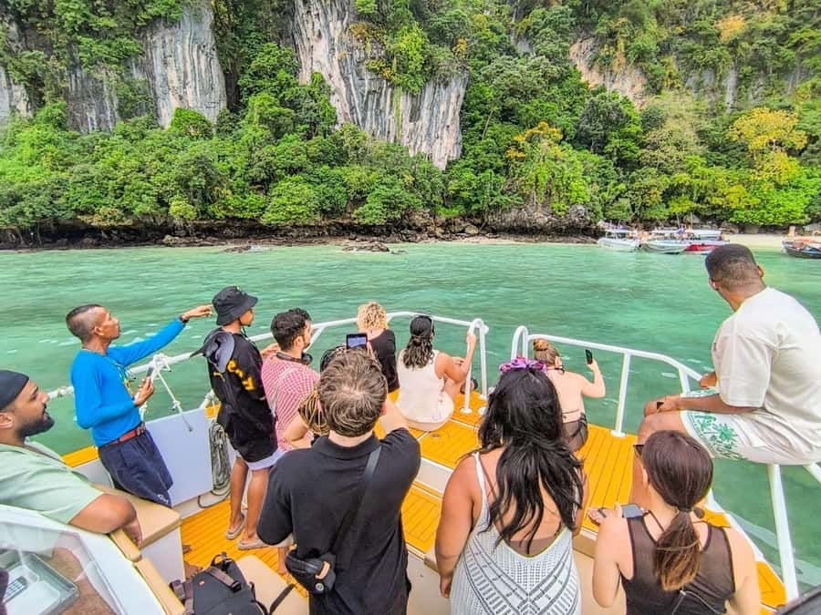 Phuket: Phi Phi, Bamboo & Maithon by Premium Speed Catamaran - Maya Bay is beautiful, famous and regulated
