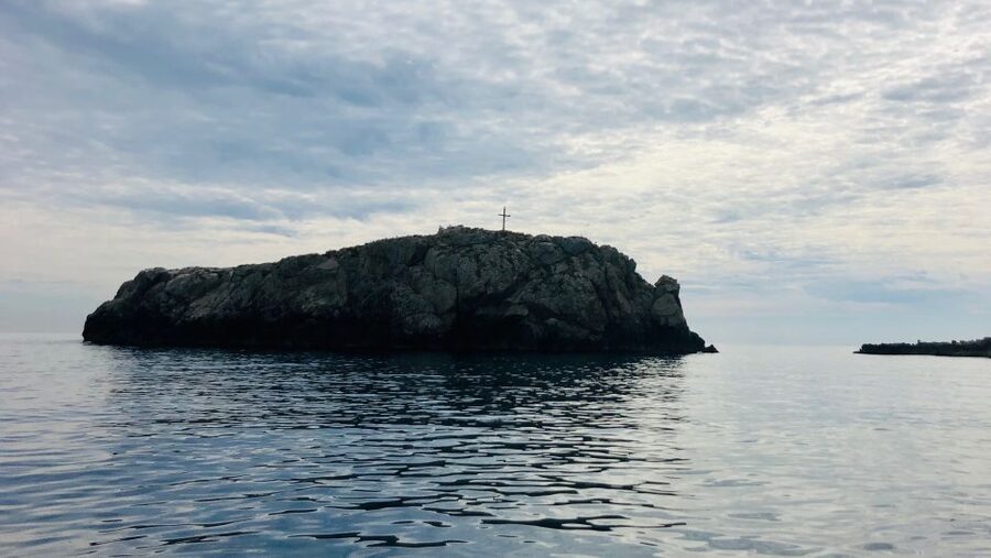 Polignano a Mare: Boat Trip, Swim & Cave with Aperitif - Who will enjoy this boat tour most