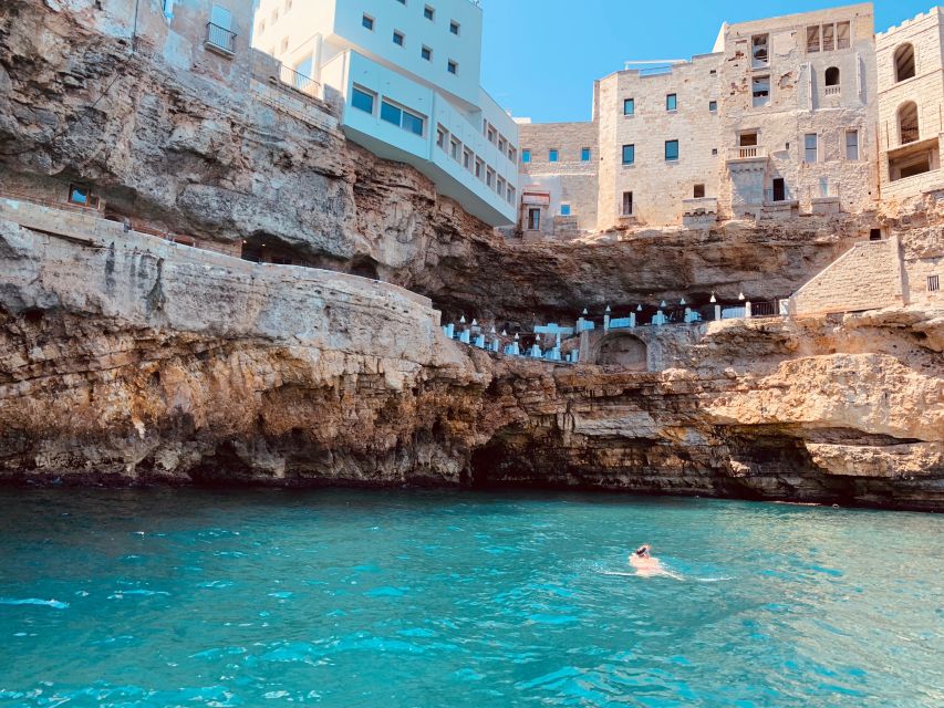 Polignano a Mare: Cave Boat Tour with Aperitif - Cala Port’Alga and Grotticella Sella