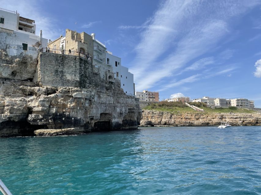 Polignano a Mare: Speedboat Cruise to Caves with Aperitif - Key details to know before you book