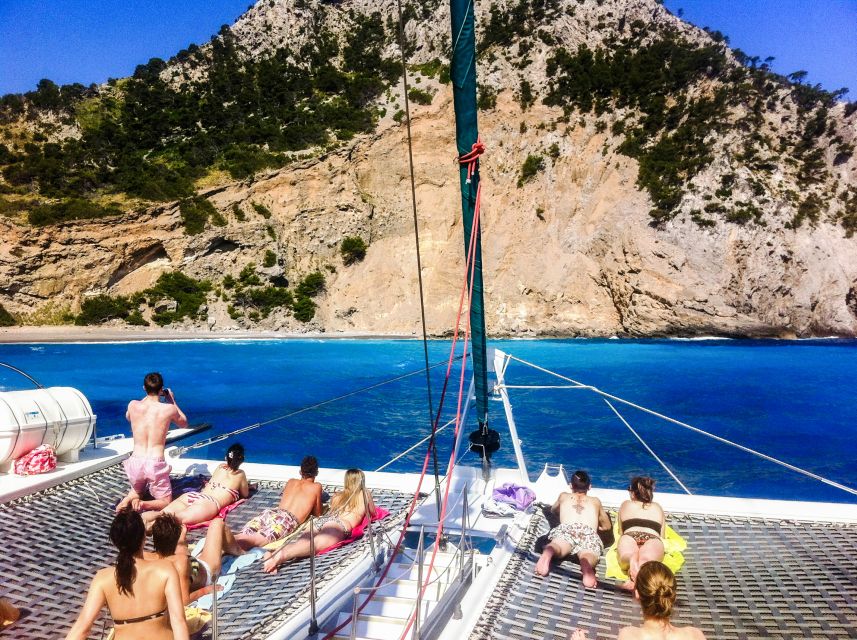 Port d'Alcudia: North Coast Catamaran Cruise with Meal - Bring your own mask for the clearest view