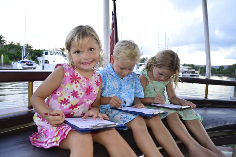 Port Douglas: River Cruise, Crocodile Spotting, Drink/ Snack - Drink, snack, and family appeal