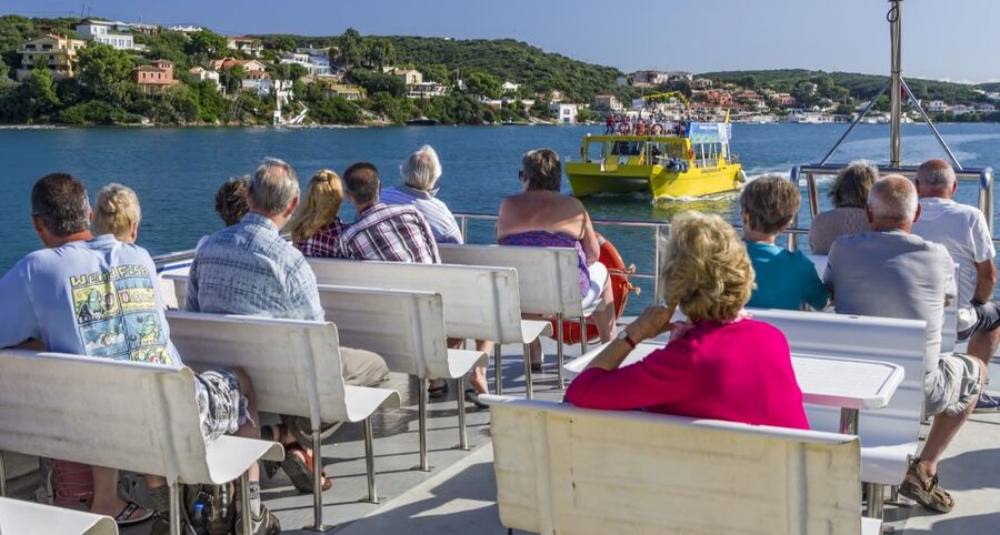 Port Mahon: 1-Hour Harbor Cruise with Underwater Views - Islands, Quarantine Stations, and La Mola