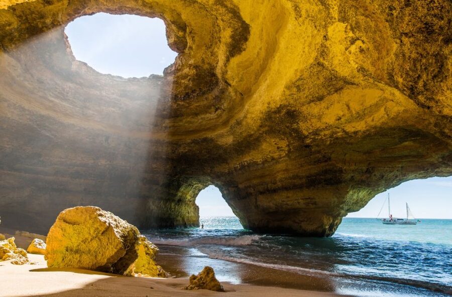 Portimão: Carvalho & Marinha Beach, Benagil Cave Boat Tour - Algar Seco and the final run toward Benagil