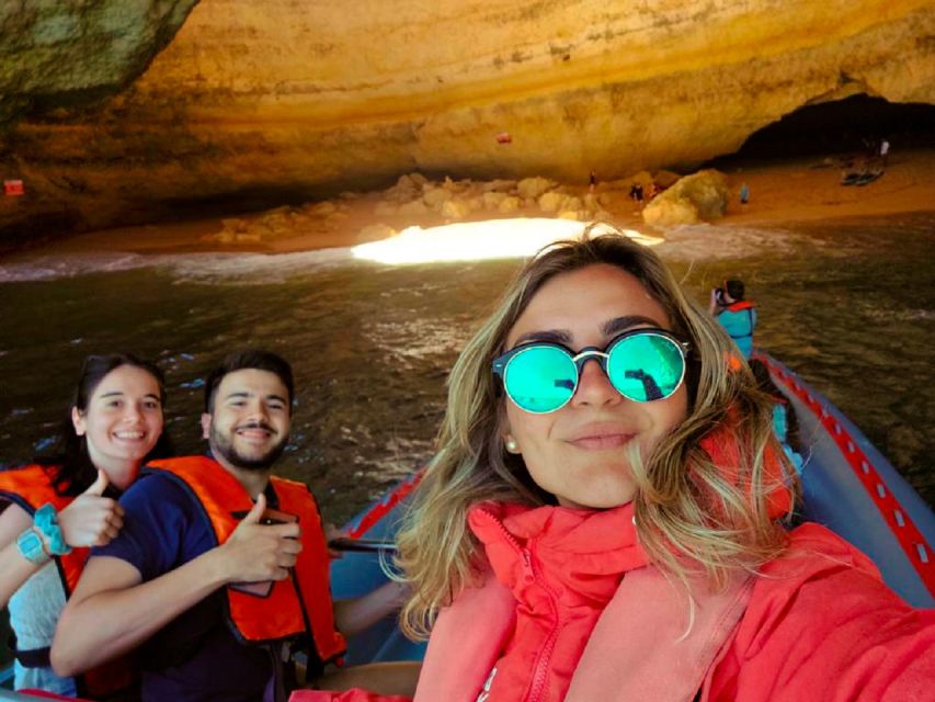 Portimão: Carvalho & Marinha Beach, Benagil Cave Boat Tour - Praia da Marinha and the ride home