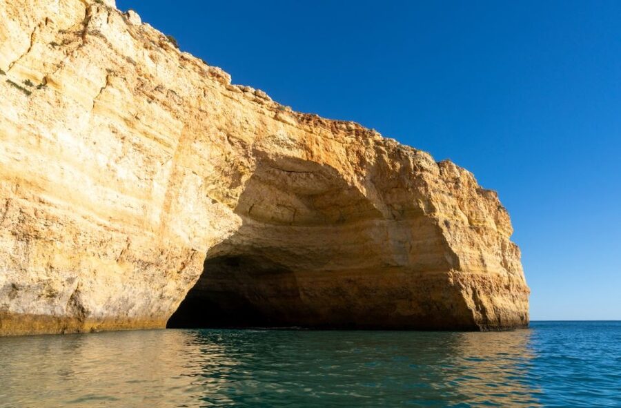 Portimão: Carvalho & Marinha Beach, Benagil Cave Boat Tour - What the $18 price really gets you