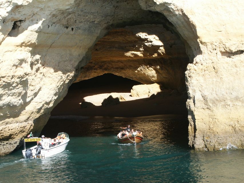 Portimão: Pirate Ship Cave Cruise - Benagil Cave and the Coastal Grottoes
