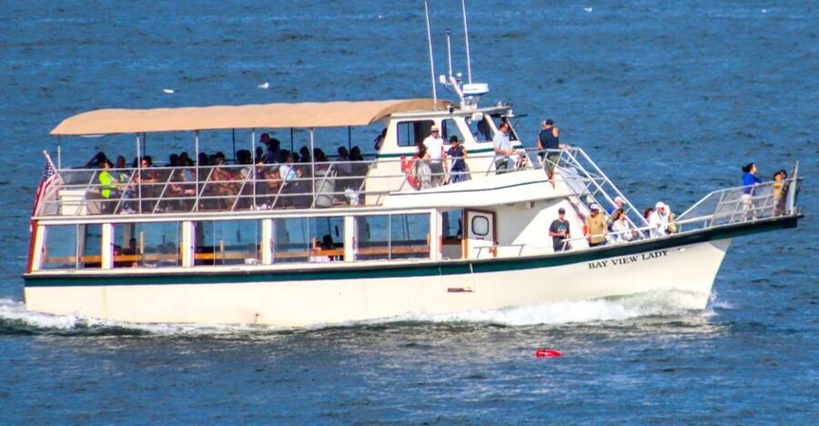 Portland: Best of Maine Lighthouse Scenic Cruise - Along the shipping channel and Civil War era forts