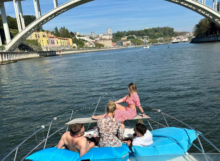 Porto: 6 Bridges Cruise, Welcome Drink & Sunset Option - Key points to know before booking