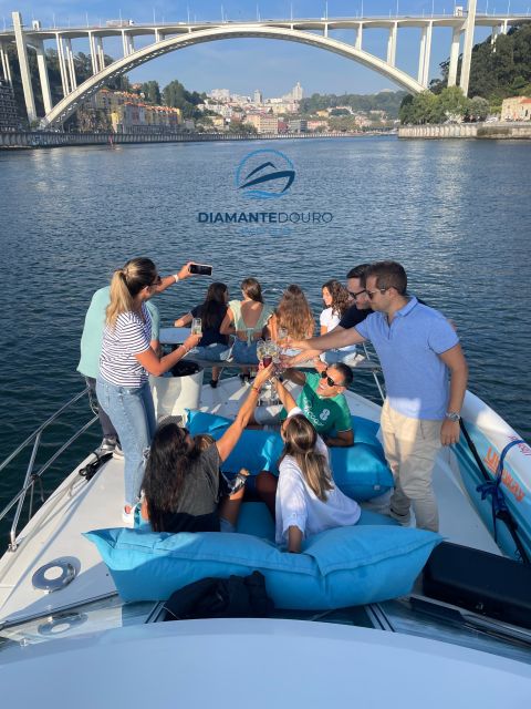 Porto: 6 Bridges Cruise, Welcome Drink & Sunset Option - Foz do Douro and the Atlantic sunset option
