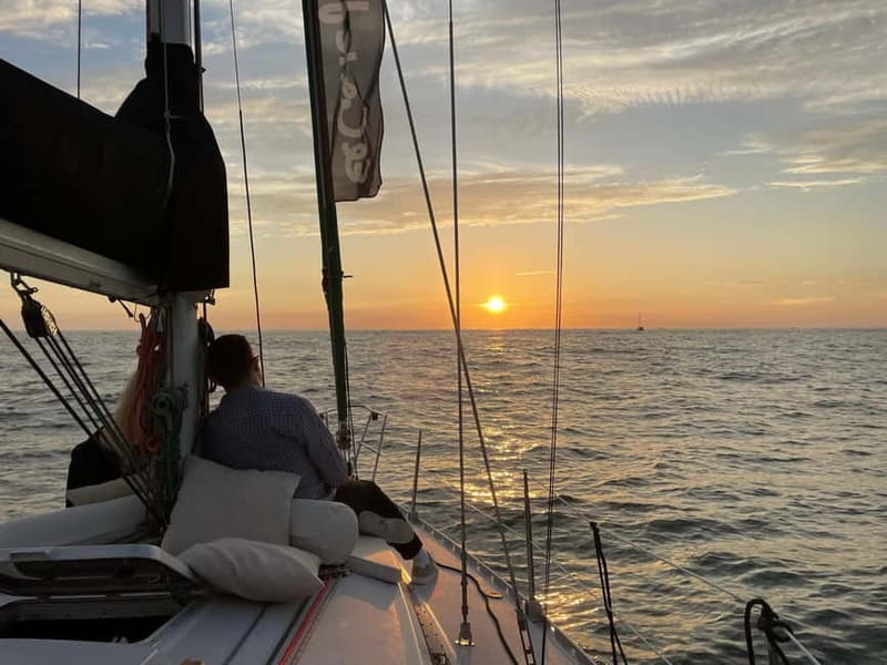 Porto: Best Charming Sailboat Cruise Sunset - Who should book this Porto cruise