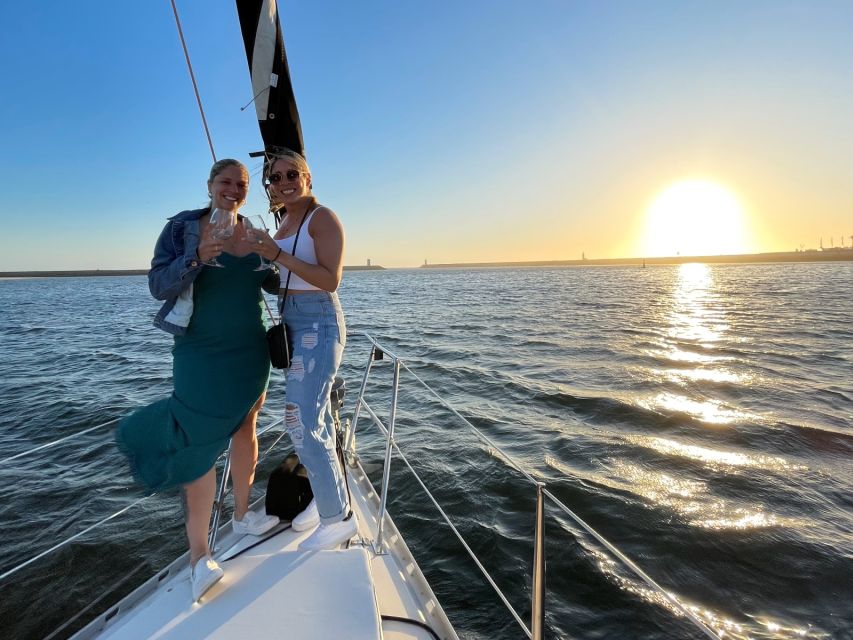 Porto: Best Charming Sailboat Cruise Sunset - Practical comfort and weather limits
