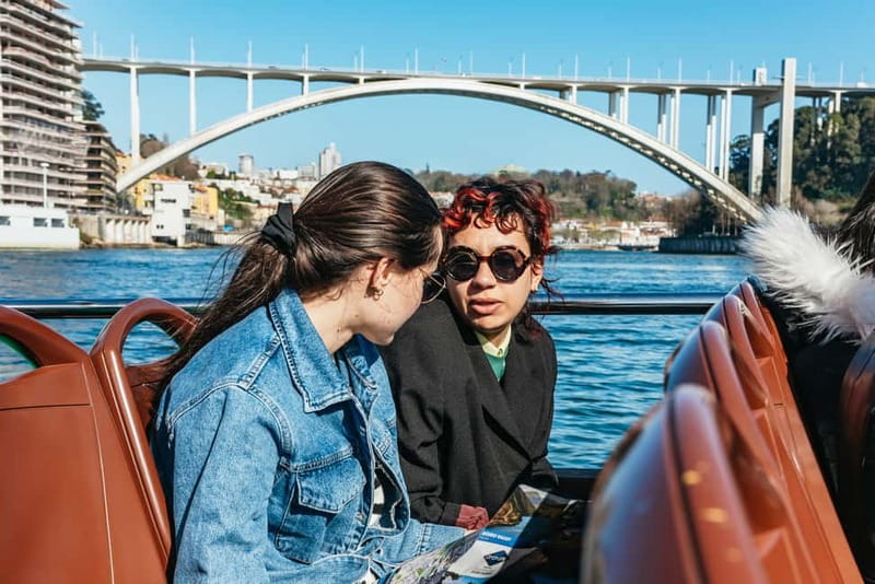 Porto: Bridges Cruise & Sunset & Port Wine Cellar Option - Why Porto looks better from the Douro