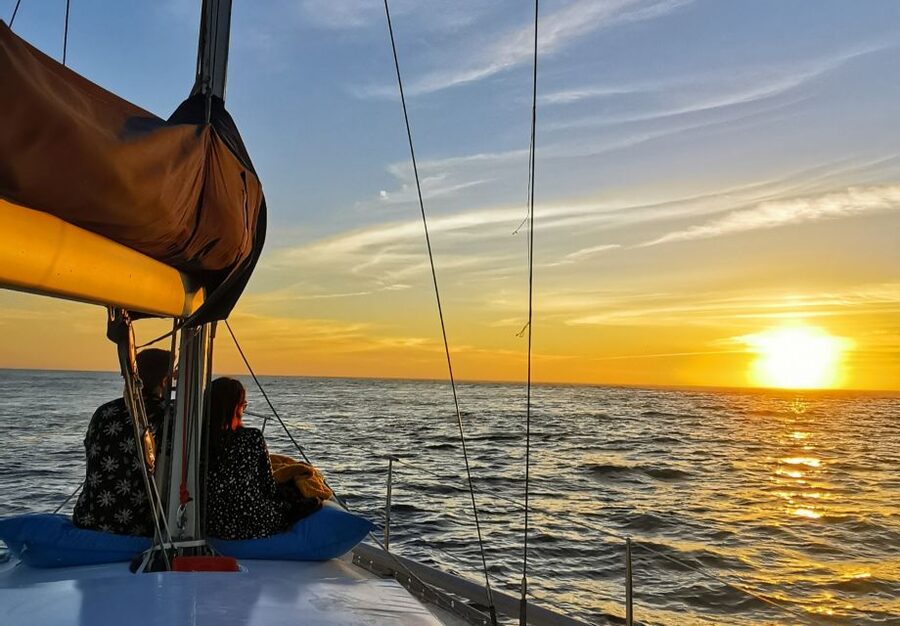 Porto: Charming Sailboat Cruise with Port Wine,Sunset Option - A Porto cruise that changes character as it goes